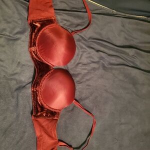 Victorias Secret Very Sexy multiway Bra Size 36C.